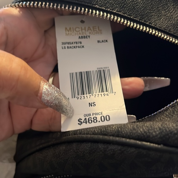 Large Brand new Abbey Backpack and matching wallet! - Picture 10 of 10